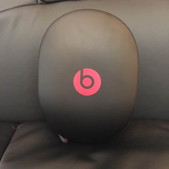 ビーツヘッドホン