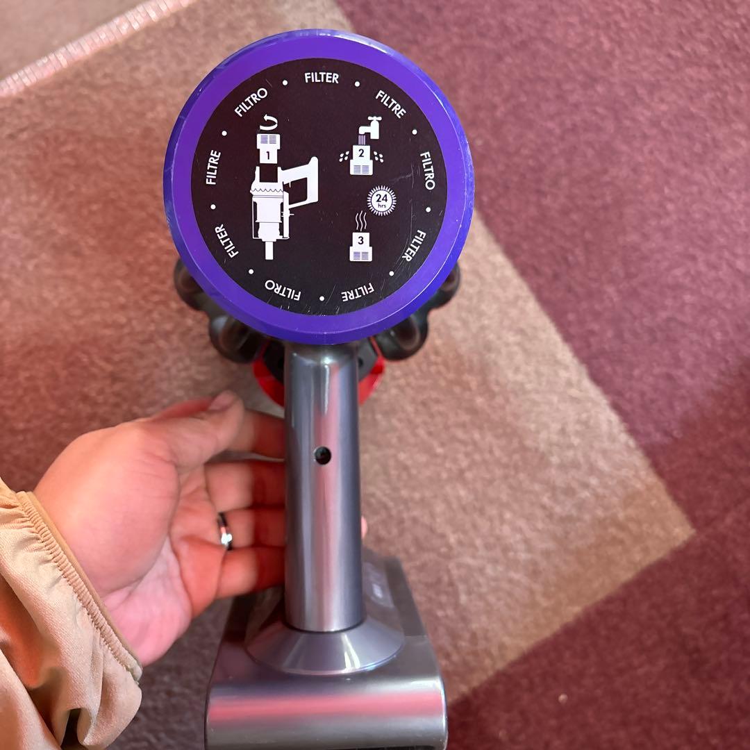 ダイソン掃除機 sv12 スタンド他セット【美品かも？】