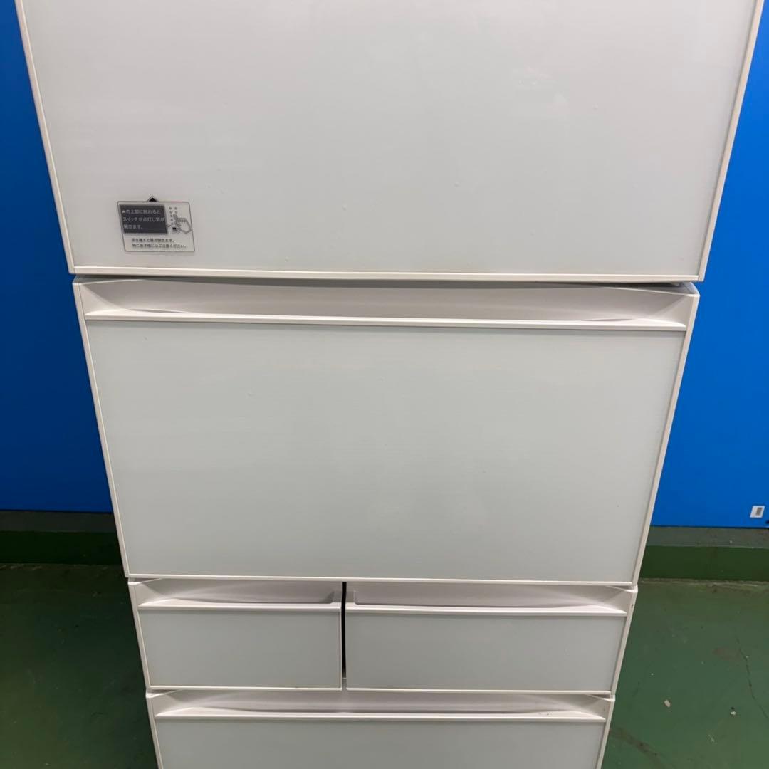 592 ファミリー向け　5ドア　冷蔵庫　大型　右開き　400L強 極美品　保証付