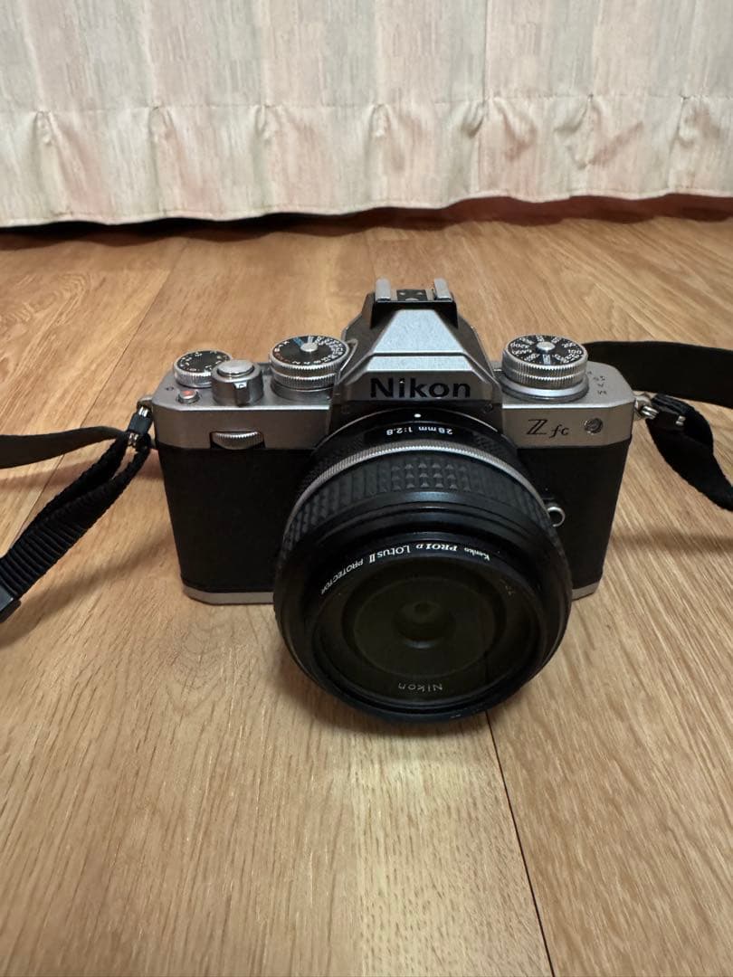Nikon Zfcミラーレス一眼