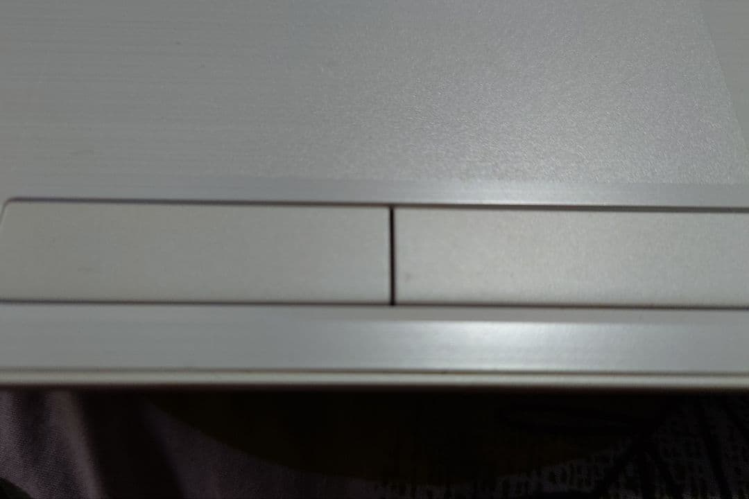 Fujitsu ノートPC FMV A77D1WG