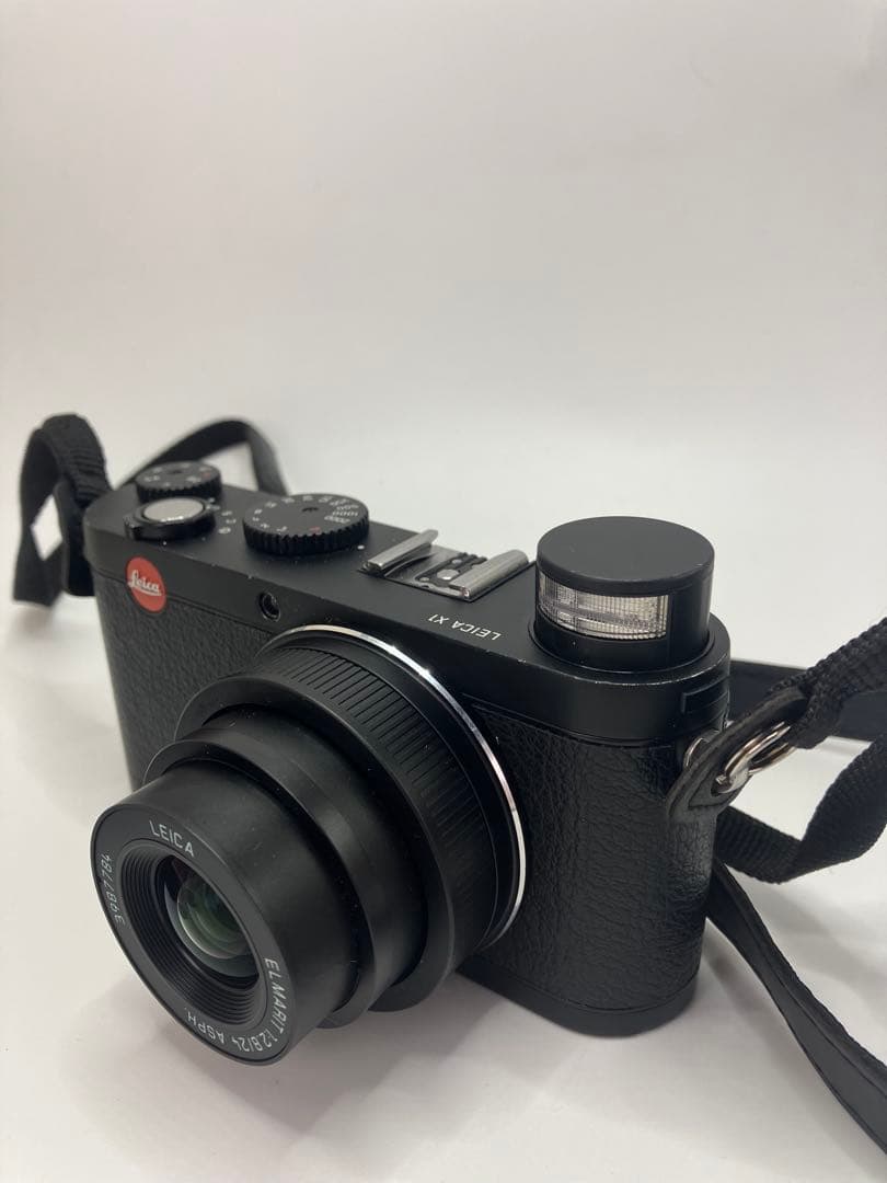 【返品保証・動作確認済】Leica X1 ブラック（純正ストラップ付き）