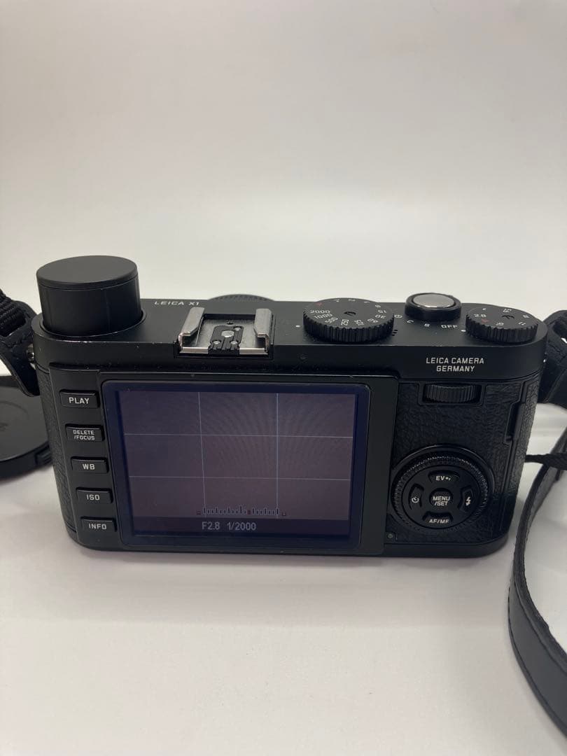 【返品保証・動作確認済】Leica X1 ブラック（純正ストラップ付き）