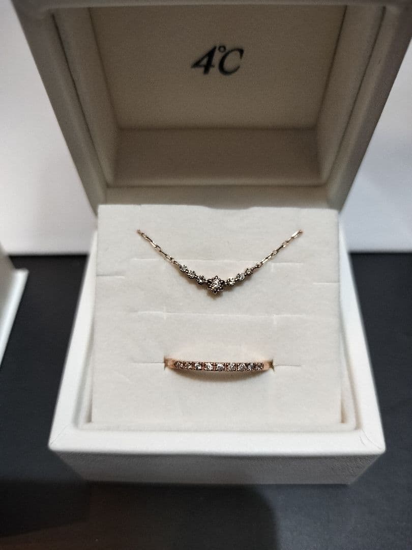 4℃ K10ピンクゴールド ダイヤモンドリング・K10ネックレス セット(箱付)