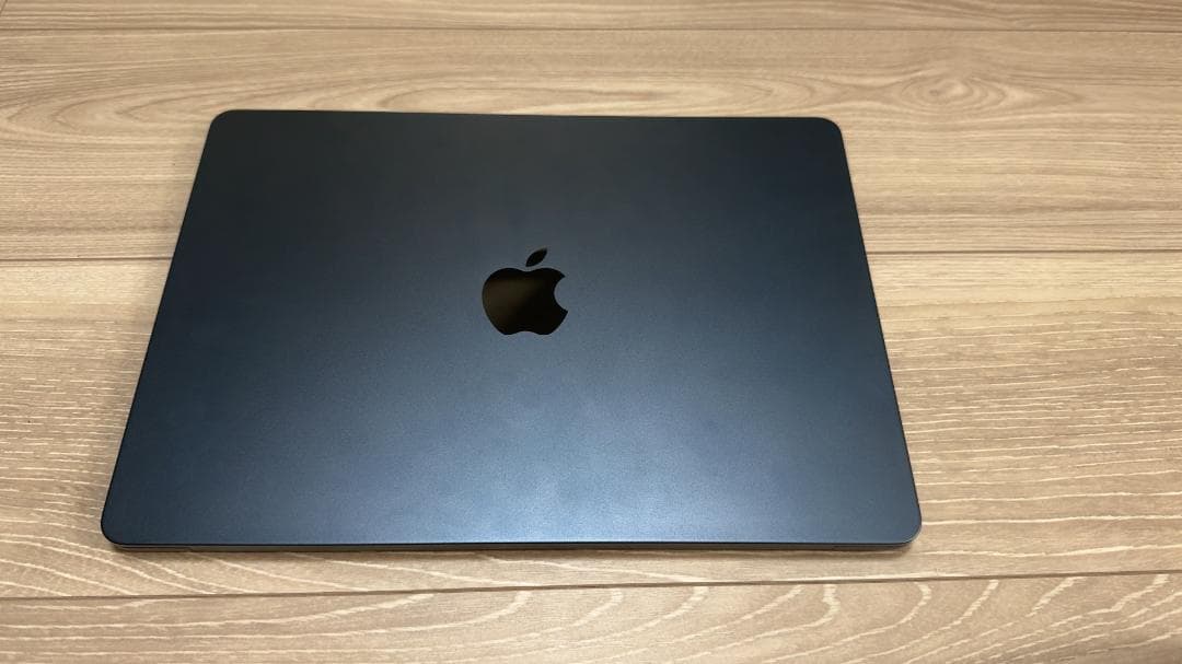 【美品】MacBook Air M2 2022 13インチ メモリ８GB