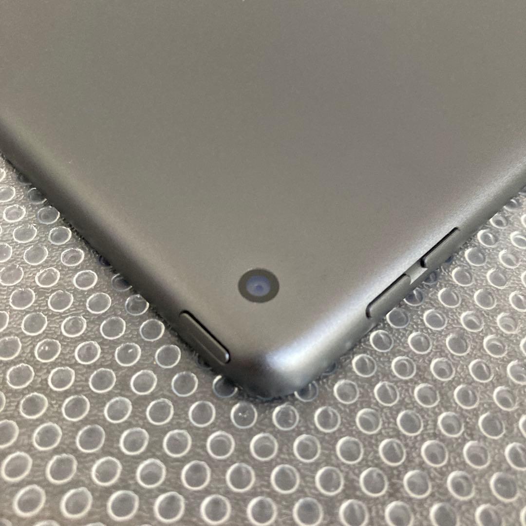 3381【早い者勝ち】iPad7 第7世代 32GB WIFIモデル☆