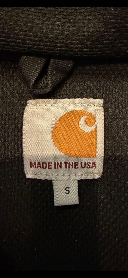 Carhartt カーハート　ロゴタグ アクティブジャケット ブラック