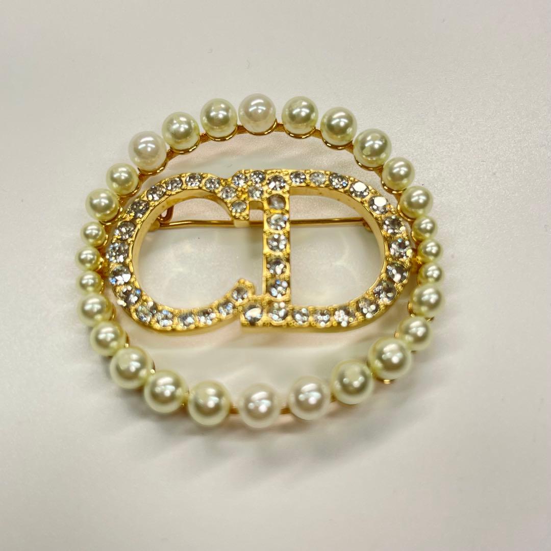 Christian Dior(クリスチャンディオール)ブローチ