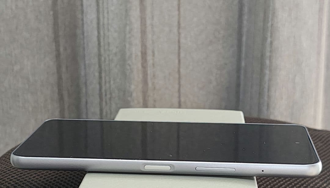 arrows We2 Plus M06　ケースつき