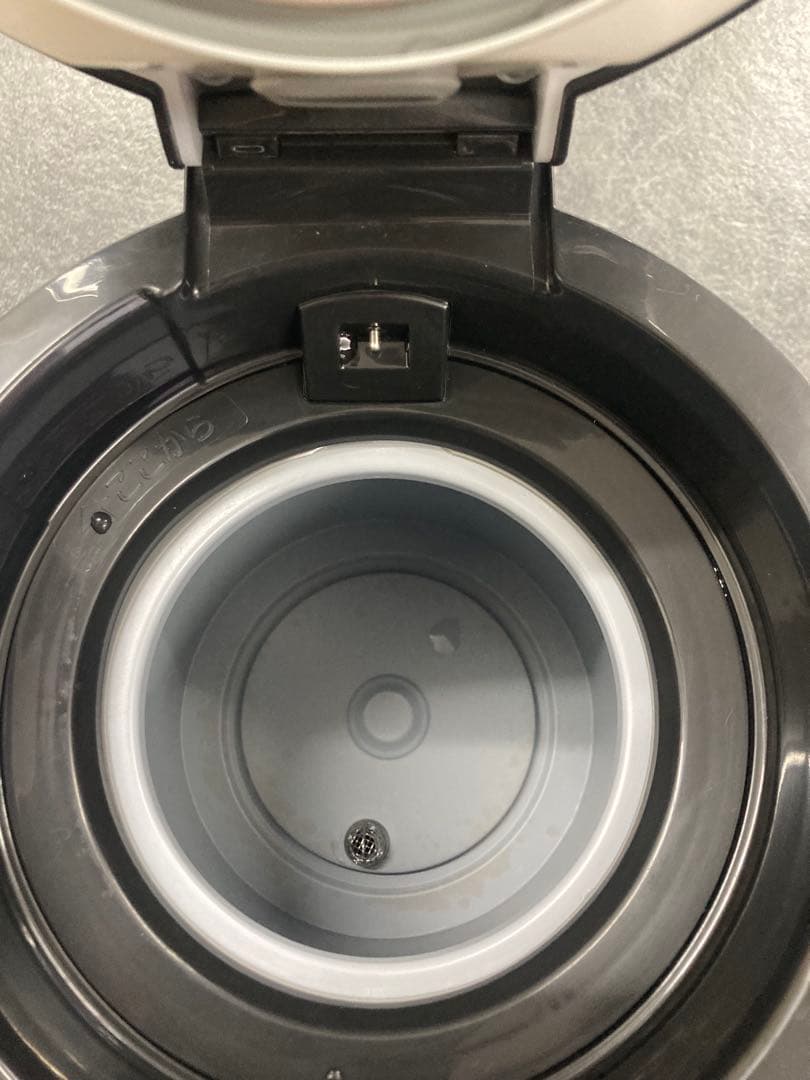 タイガー蒸気レス電気まほうびん　とく子さん　PIG-S300