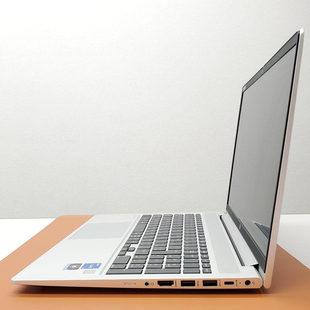 【商品番号1826】hp 15.6型ノートパソコン　2023年製