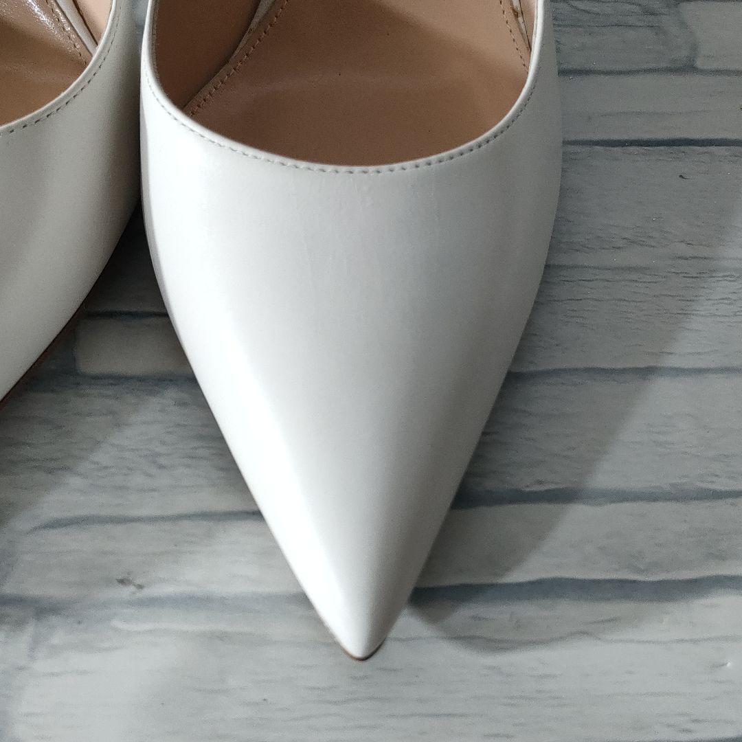 未使用品✨ジャンヴィトロッシ　レザーパンプス　ポインテッドトゥ　白　41