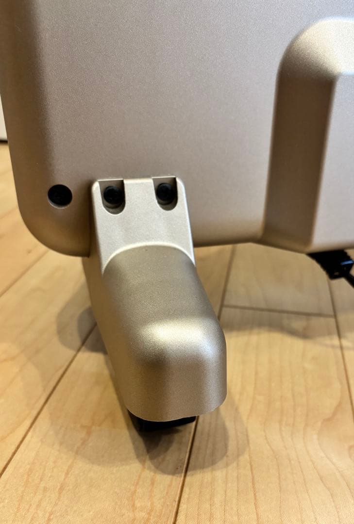 サンルミエ E800L-TM 遠赤外線暖房器 ゴールド