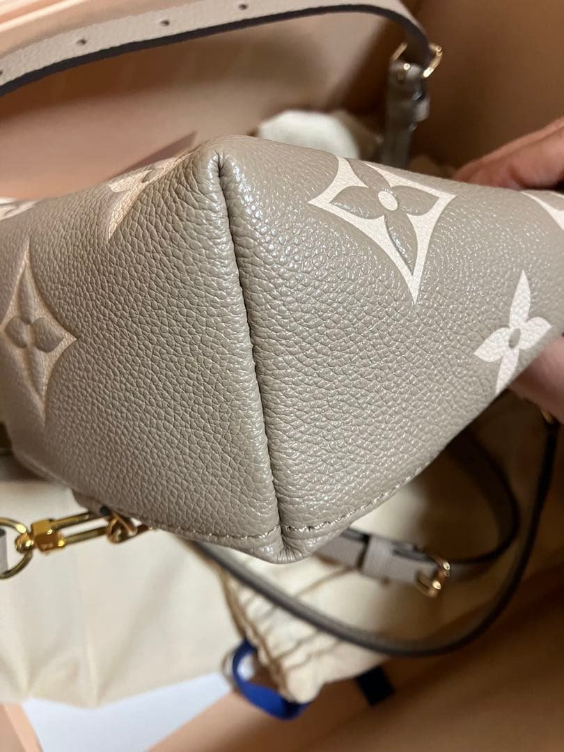 ぽよぽん様 ヴィトンバッグパック美品 正規品グレーショルダー