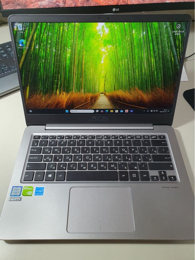 Windowsノート本体 ASUS ZenBook 14 UX410UFR