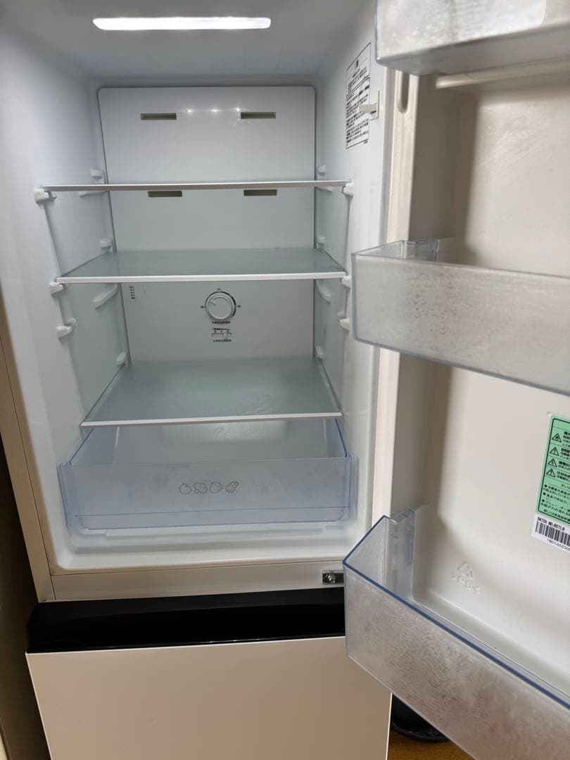Hisense 冷蔵庫 ホワイト　2022年製　162L