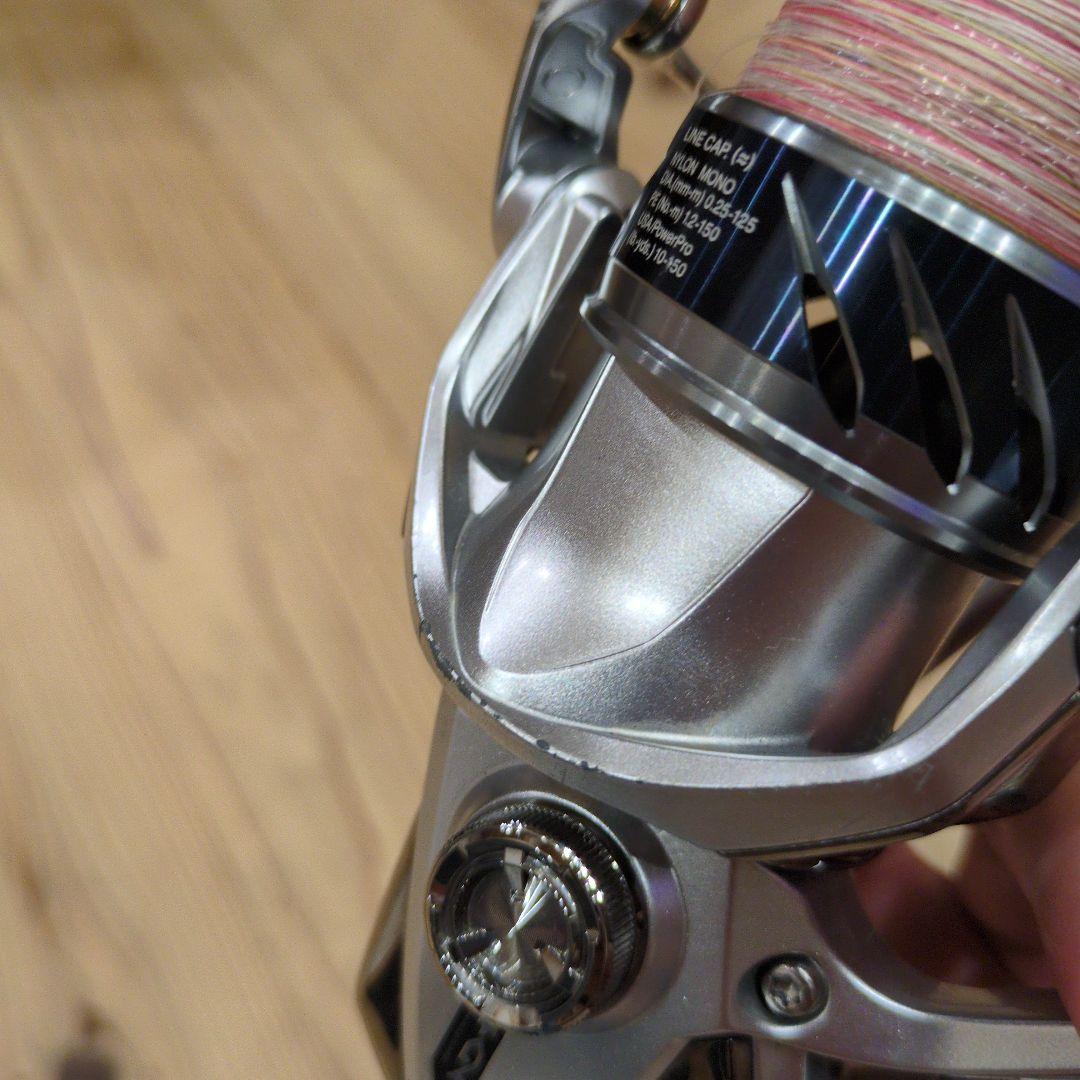 週末限定値下げ SHIMANO STRADIC 3000MOD スピニングリール