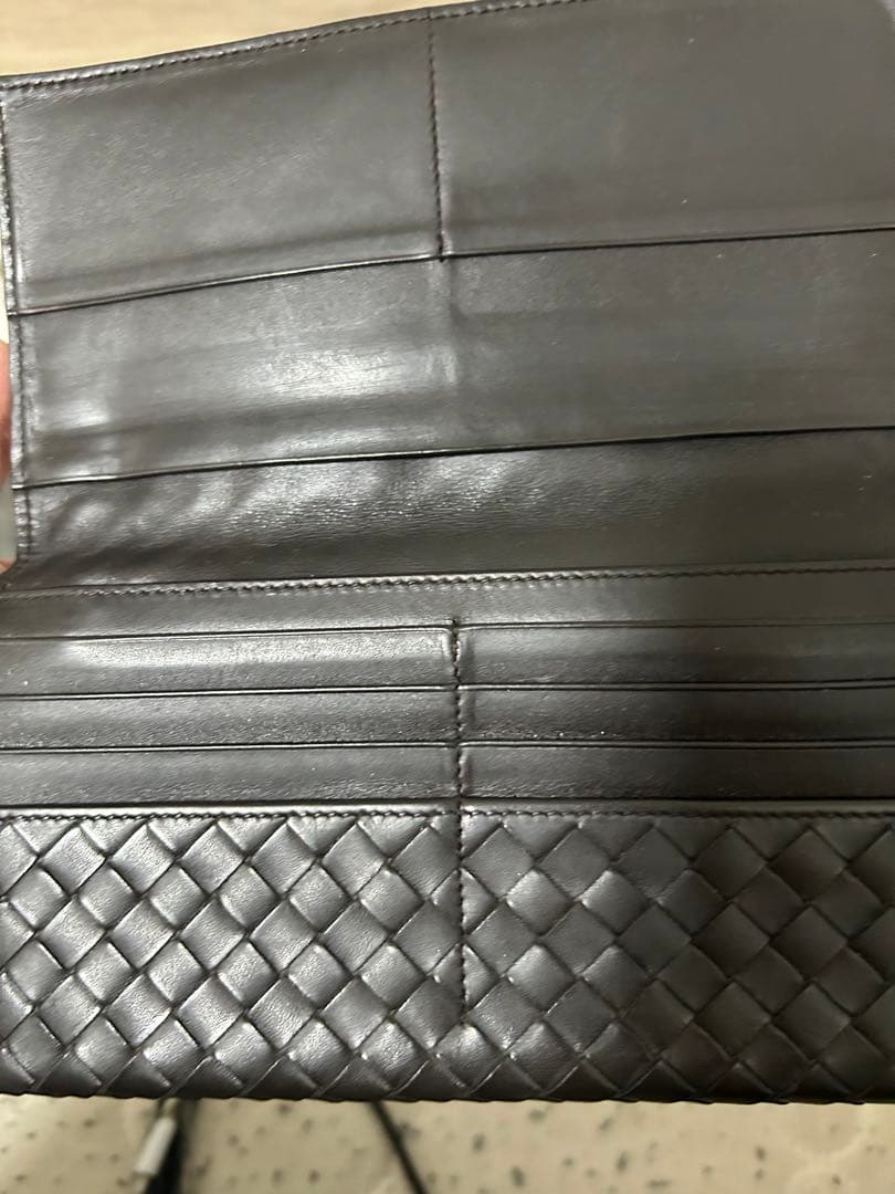 これが値下げ最終です！Bottega Veneta ブラックレザー長財布