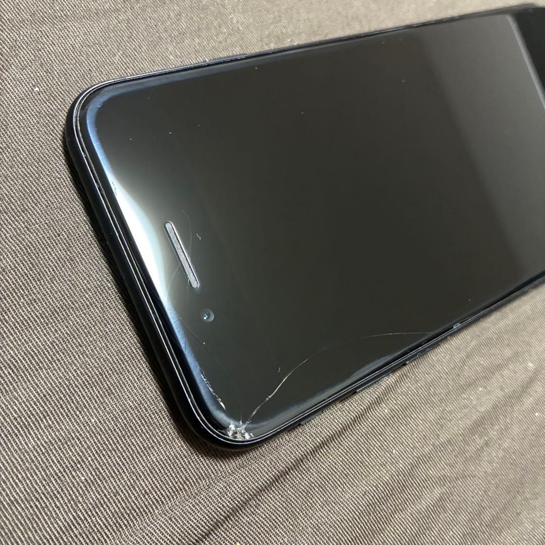 【1月まで】 iPhone SE (第2世代) ブラック 128GB