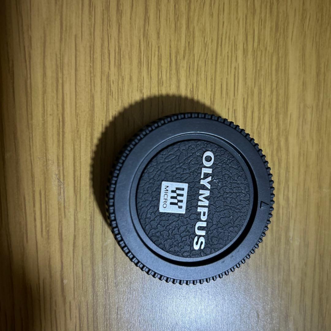 OLYMPUS PEN PL8ミラーレスカメラ M.Zuikoレンズ付き