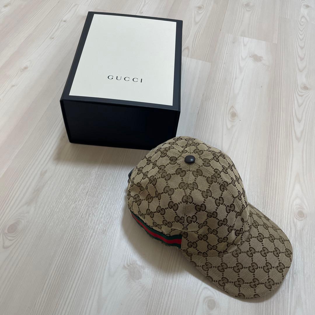 GUCCIの帽子