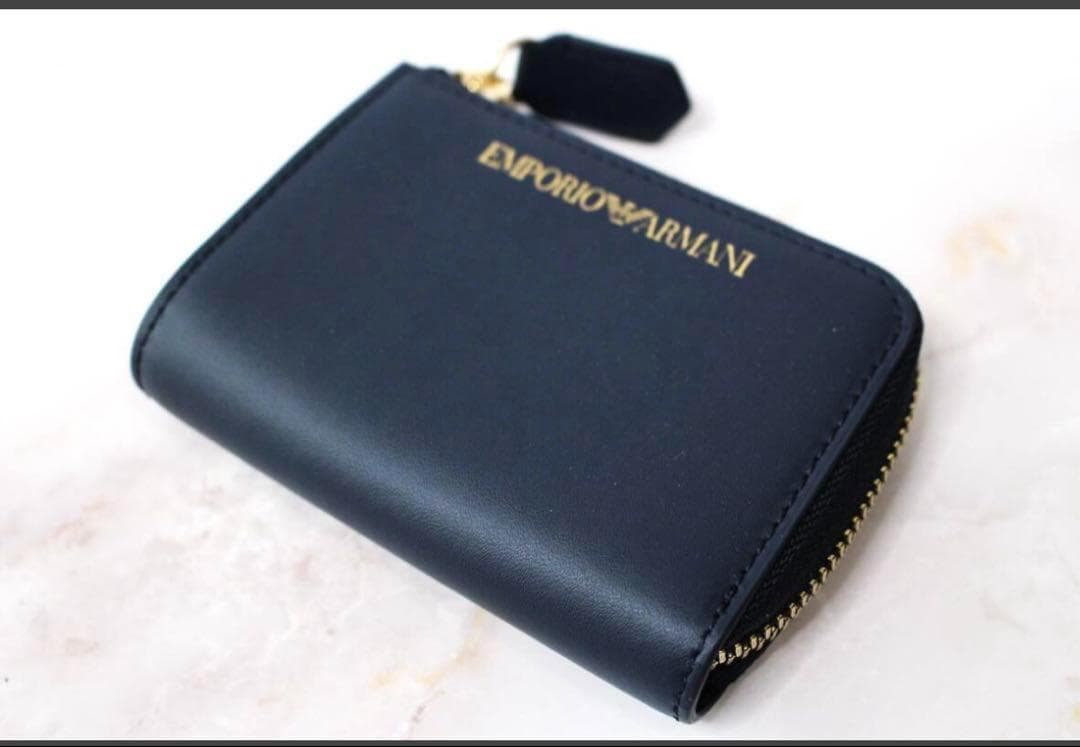 EMPORIO ARMANI ネイビー レザー ケース