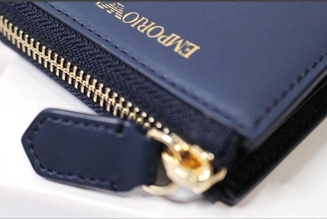 EMPORIO ARMANI ネイビー レザー ケース