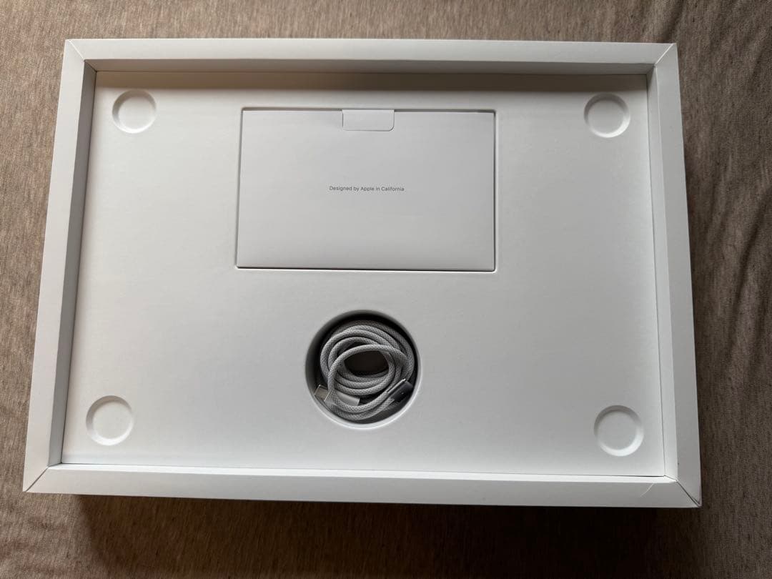 【美品】MacBook Air（M3 2024） 15㌅ バッテリー良好