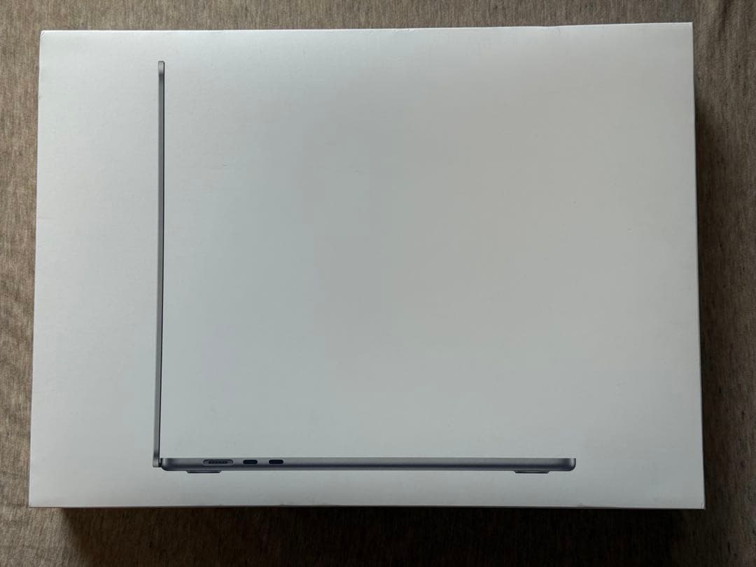 【美品】MacBook Air（M3 2024） 15㌅ バッテリー良好