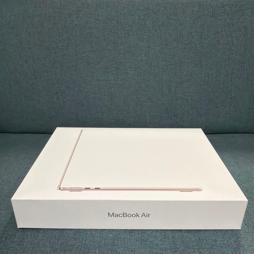 Apple 2025 MacBook Air M4 チップ搭載 13 インチ
