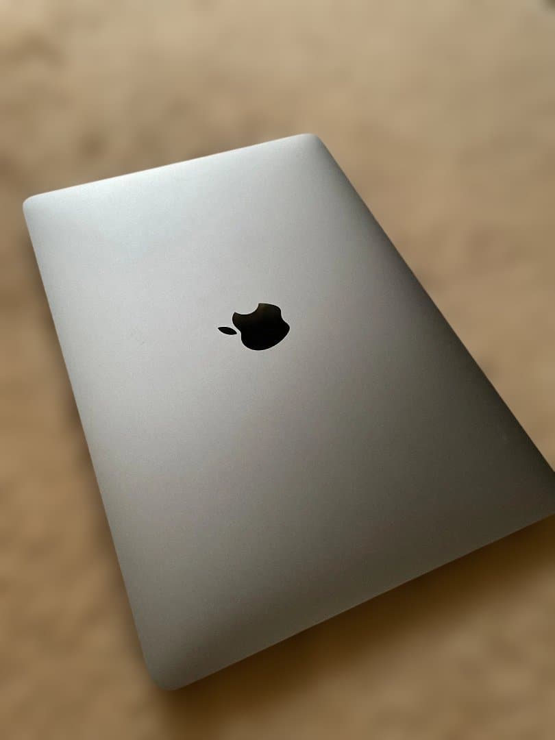 MacBook Pro 2017 本体 【美麗ジャンク品】