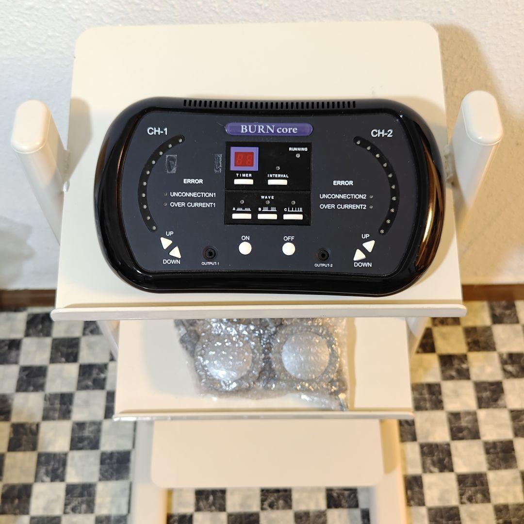 EMS「JOYトレ」バーンコア　複合高周波マシン　1台　置台