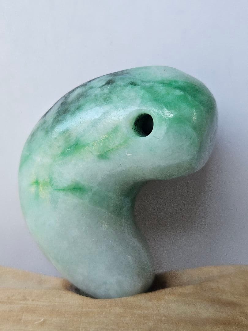 糸魚川 金山谷 翡翠勾玉　　　　☆18,000円☆