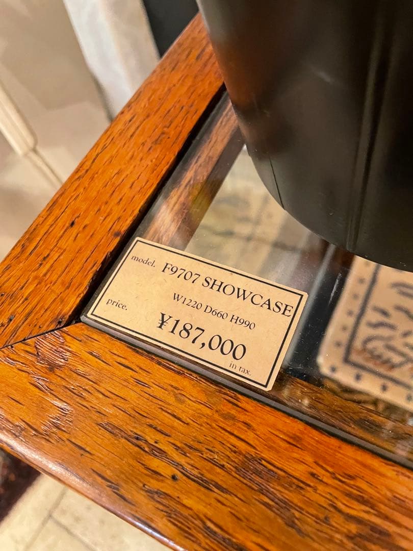 ￼アンティーク家具　ガラスショーケース
