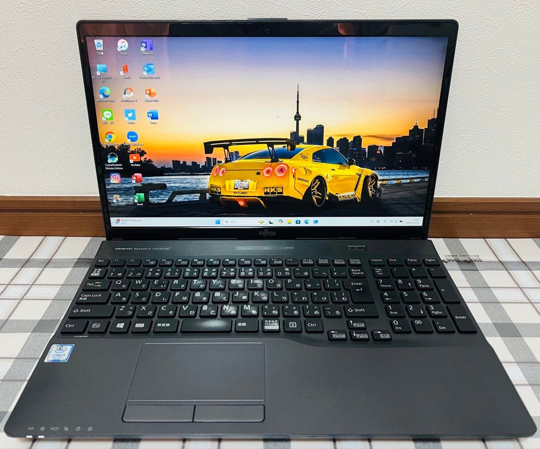 極美品FUJITSU 8gb/ssd256/1TbHDD/offic/win11