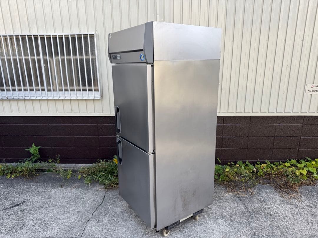 パナソニック　縦型冷凍庫　２０２１年製　飲食店　２００V　SRF-K783B