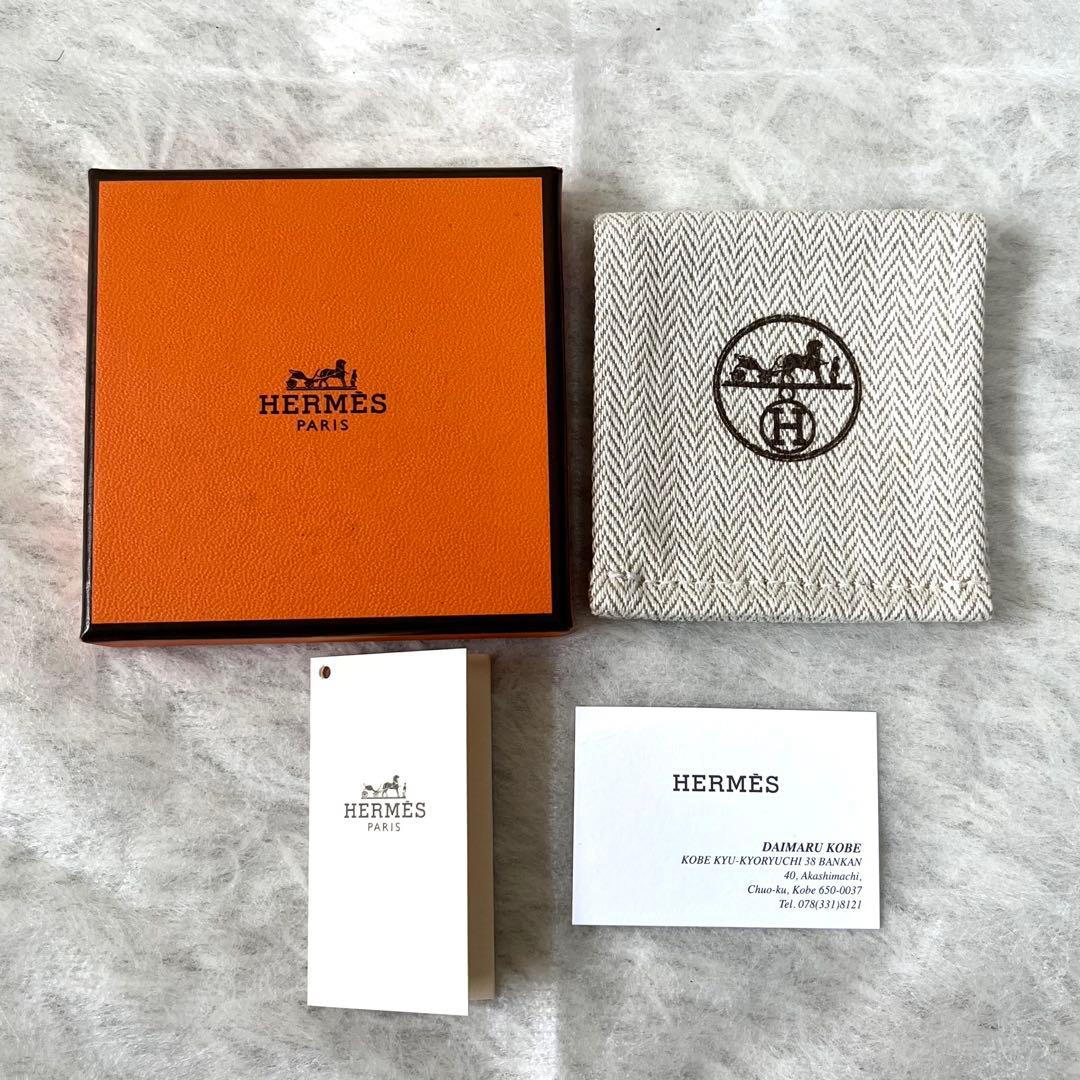 HERMES　シェーヌダンクル　バッジ　ブローチ　ブラック　黒　シルバー　箱付き