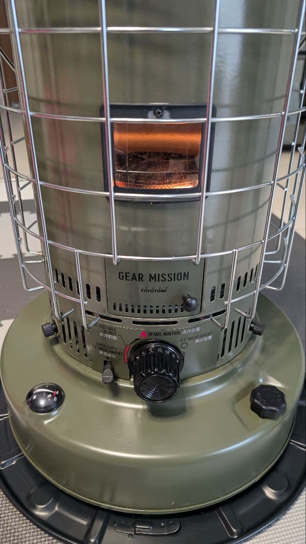 h*i様 TOYOTOMI KS-GE67(G) GREEN　トヨトミ　石油スト