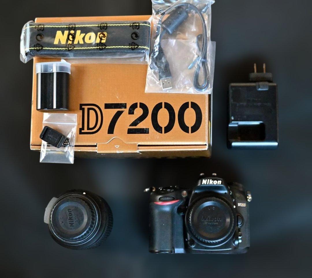 Nikon D7200 　18-140mmズームレンズキット【美品】