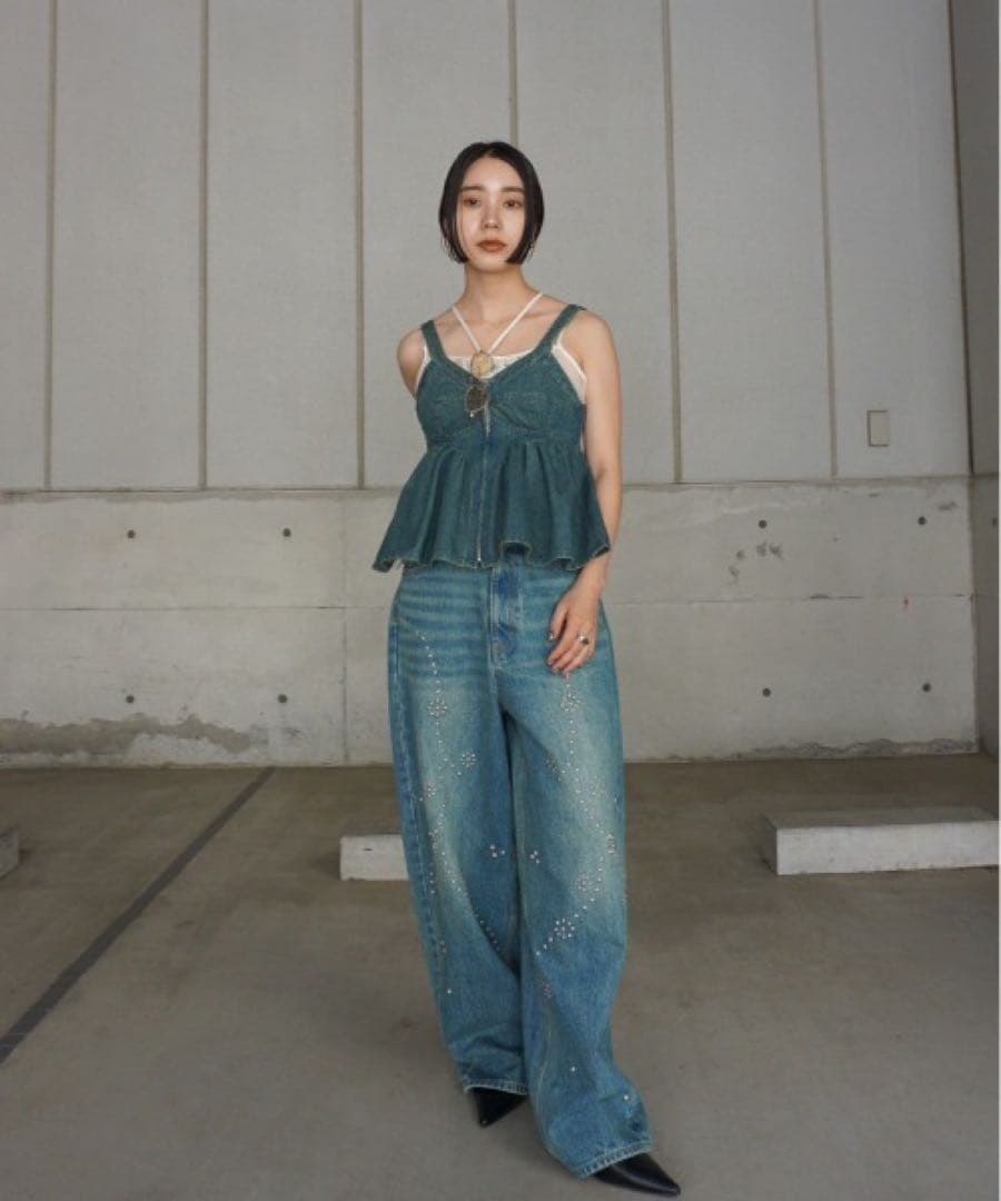 ameri アメリ STUDS STRAIGHT DENIM PANTS