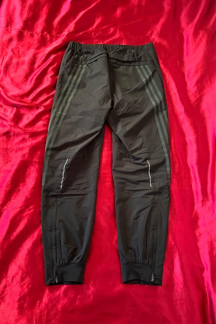 ⭐︎アディダス上下セットウインドブレーカー /防風保温効果/Lサイズ/adidas