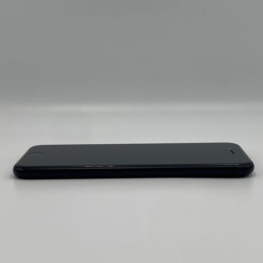 Apple iPhone SE 64GB SIMロックなし