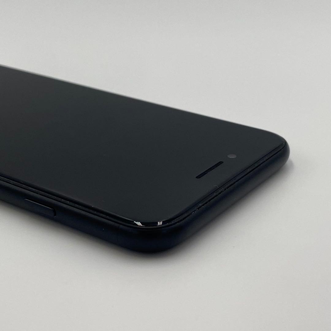 Apple iPhone SE 64GB SIMロックなし