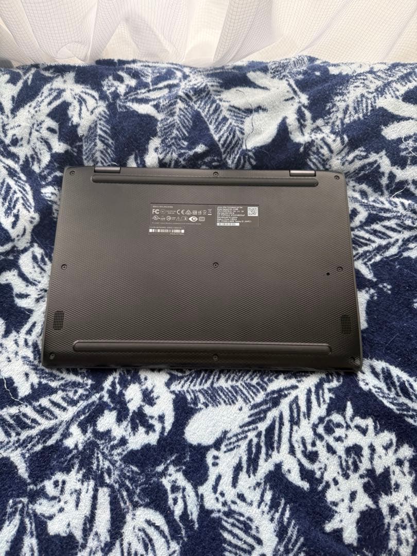 Chromebook本体 Lenovo 300e Chromebook 2nd Gen