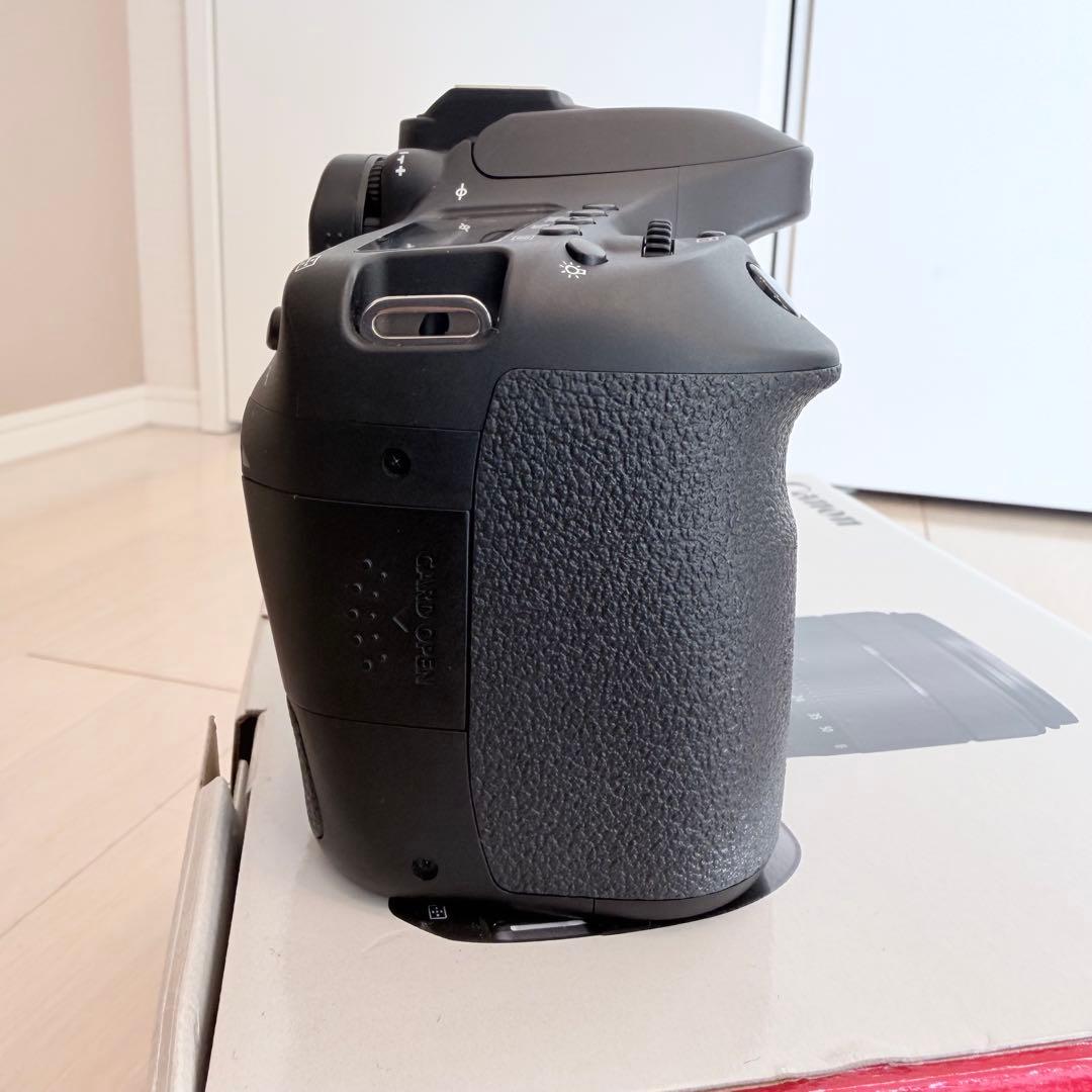 美品★EOS 80D EF-S 18-135mm IS USM★使用回数低