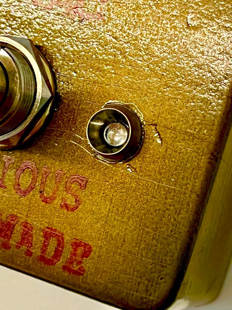 DeliciousTaylormade BeeFace NKTAC ‘26LTD