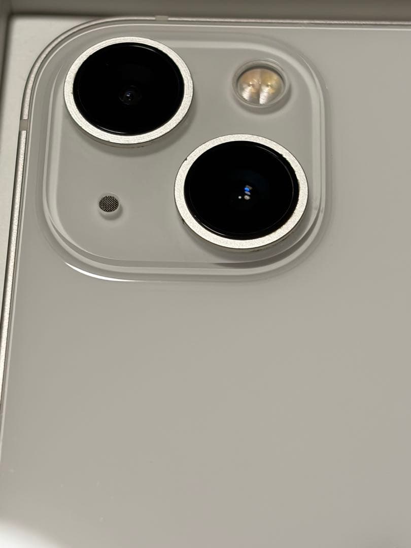 Apple iPhone 13 ホワイト 6.1インチ