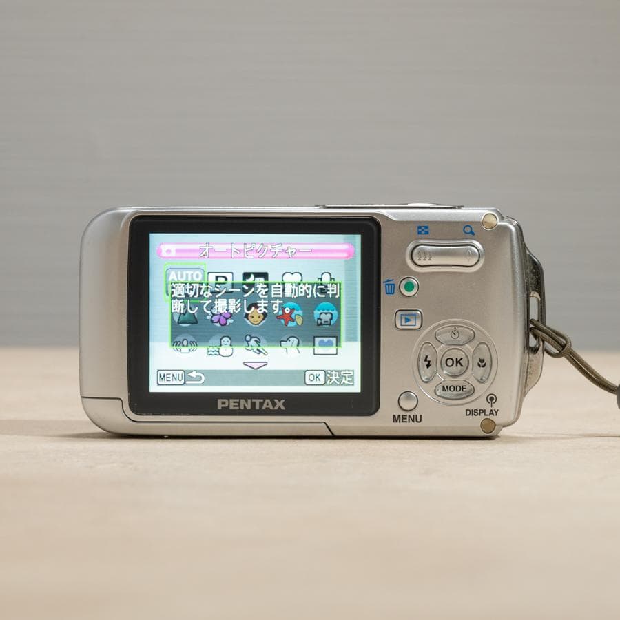 【防水カメラ】Pentax Optio W20 シルバー　スマホ転送OK