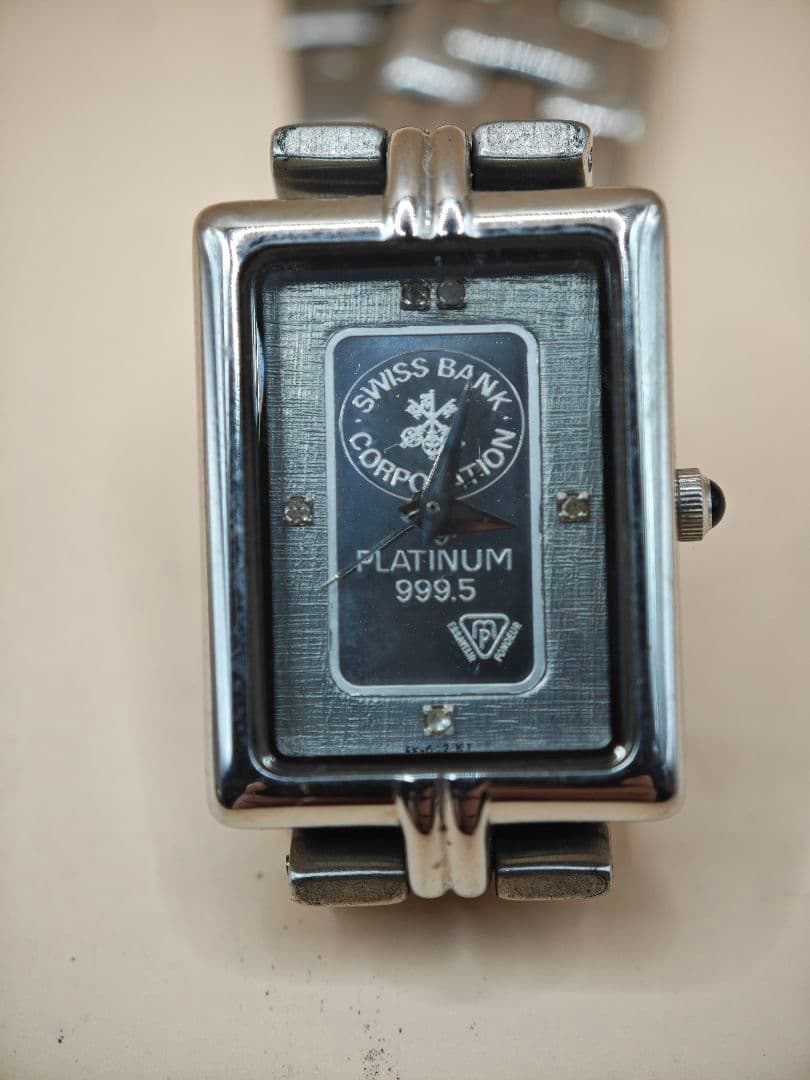 プラチナインゴット 999.5　埋め込み腕時計