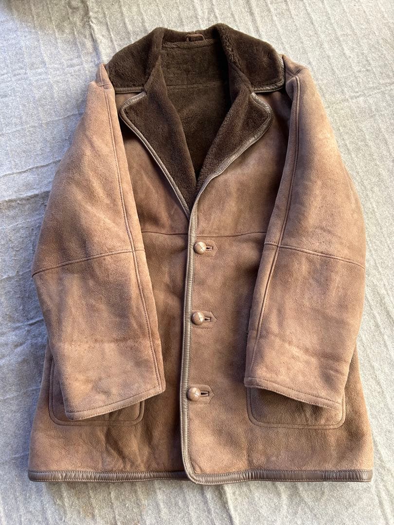スペイン製　リアルムートンコート　羊皮